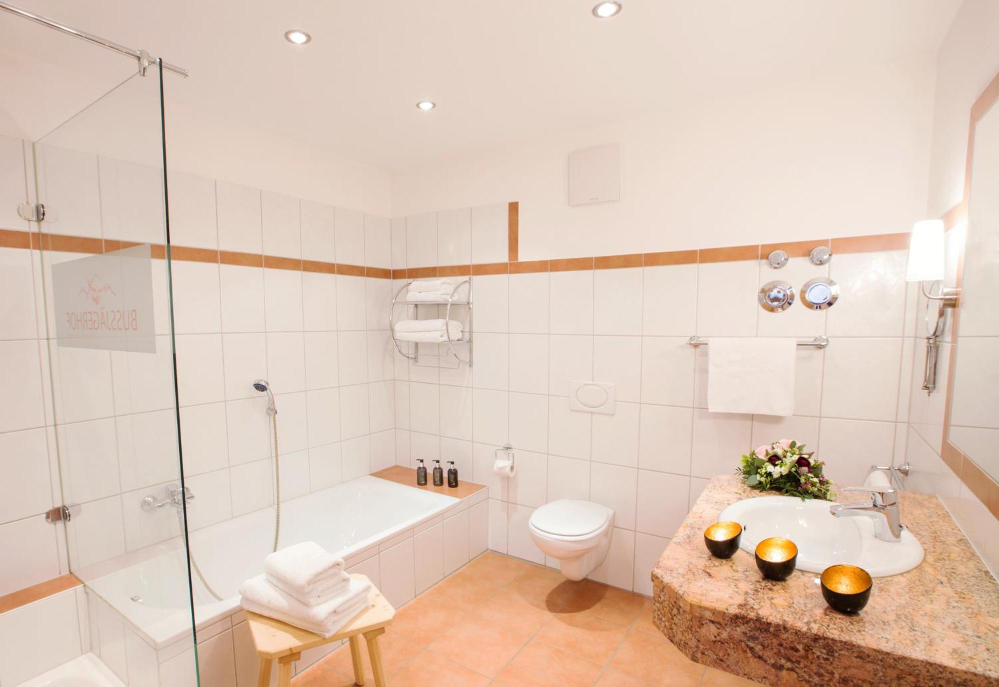Bussjaegerhof Villa Schonberg  Bagian luar foto